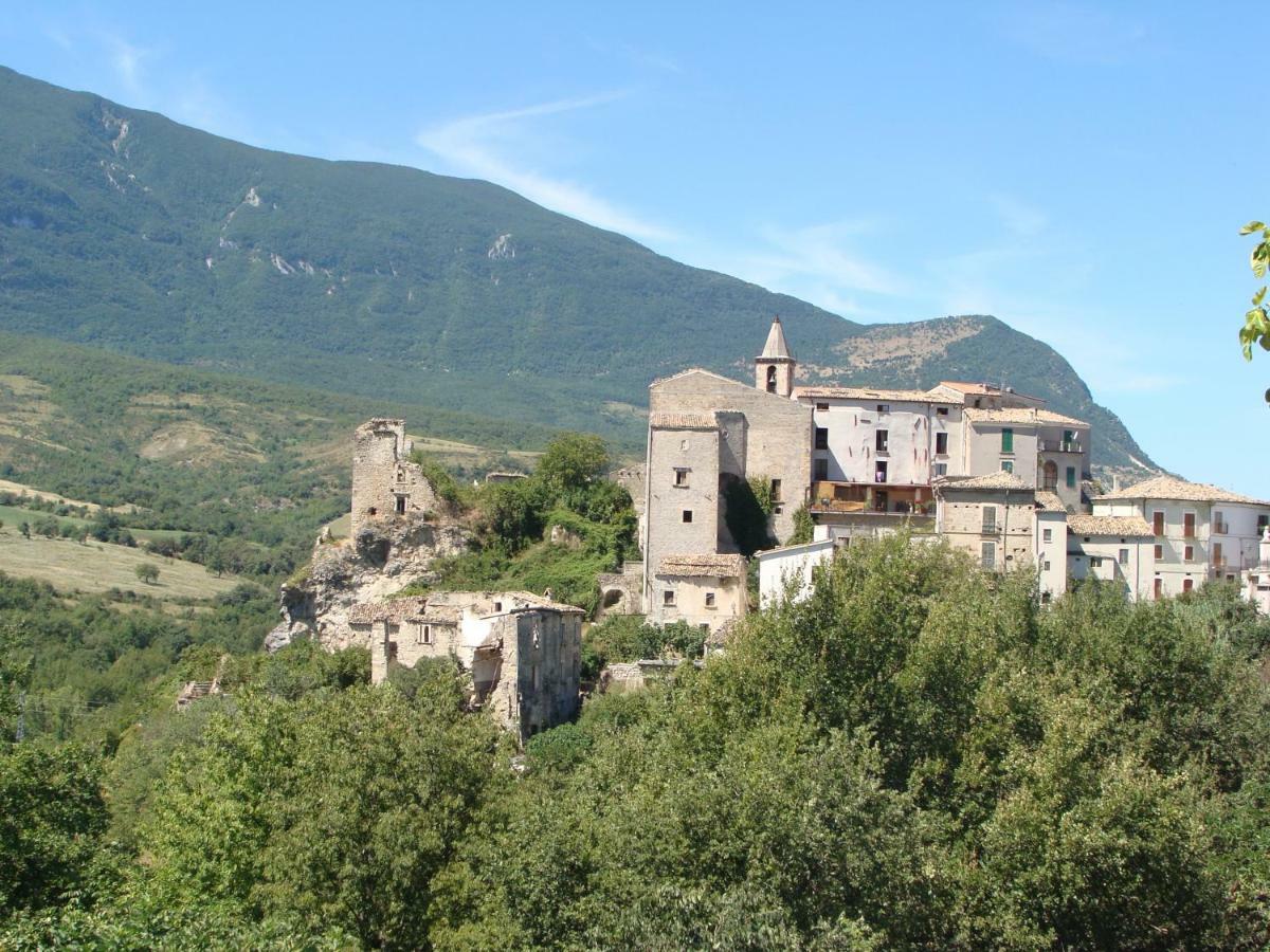 Casa Rosa Abruzzo Bed & Breakfast Musellaro Екстериор снимка